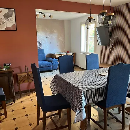 Maison Break Nyaraló *