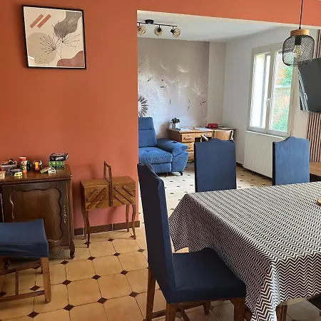 Maison Break * Neuilly-l'Eveque